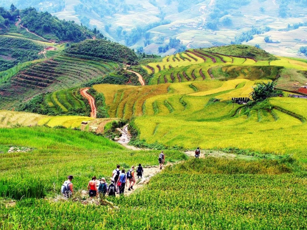 SAPA ETHNIC TRAILS