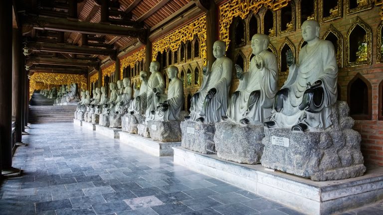 Bai Dinh Pagoda & Trang an Full-Day Tour from Hanoi – photo 1 - Rose Travel
