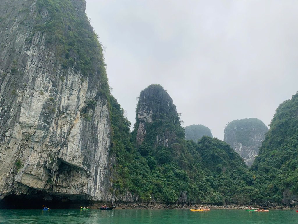 HALONG BAY DAY CRUISE